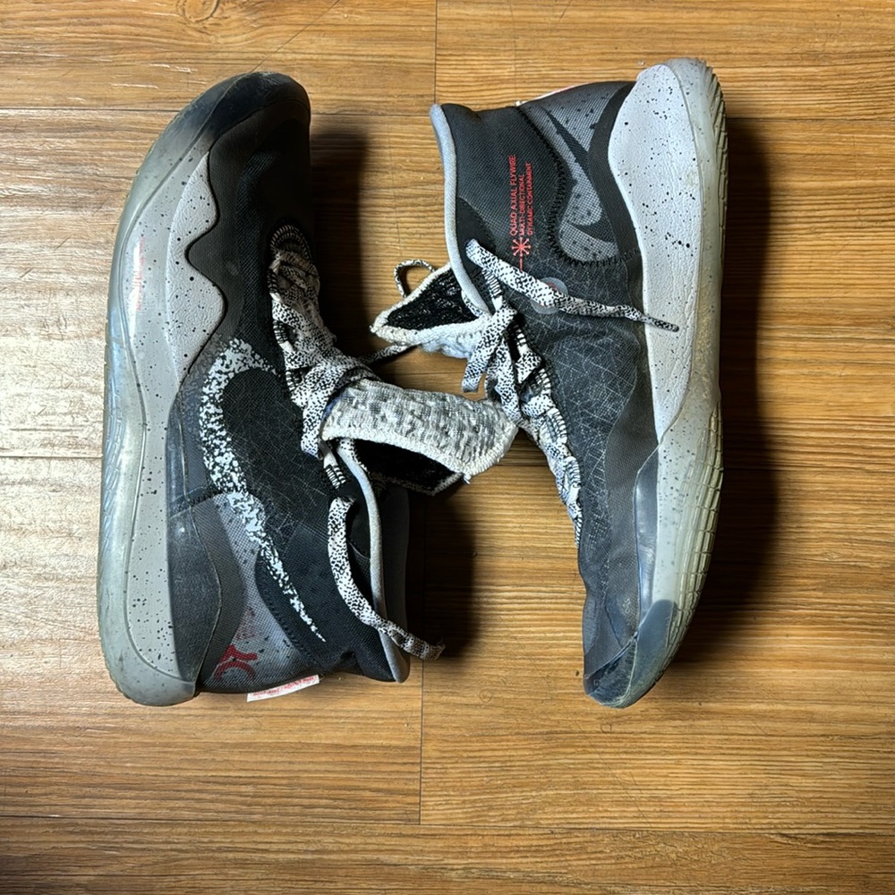 KD 12 - ‘Black Cement’ - Size 10.5 - USED